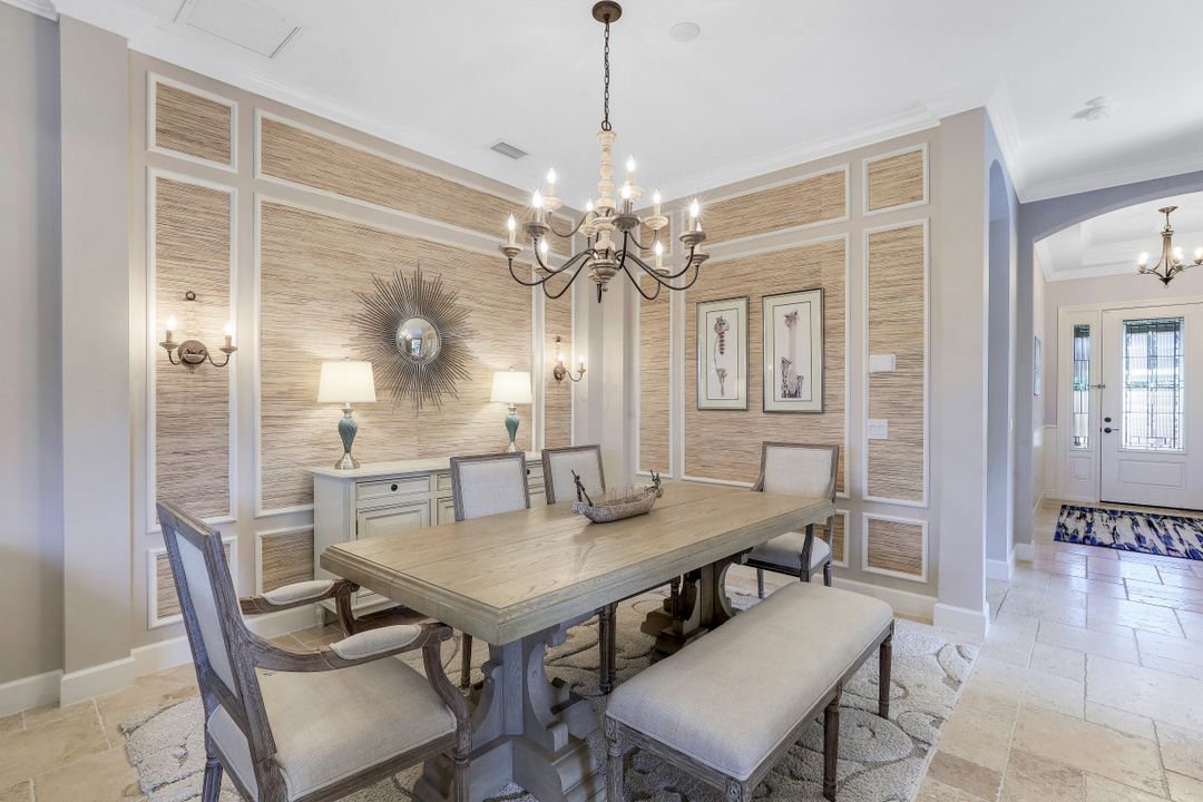 9524 Mussorie Ct, Naples, FL 34114