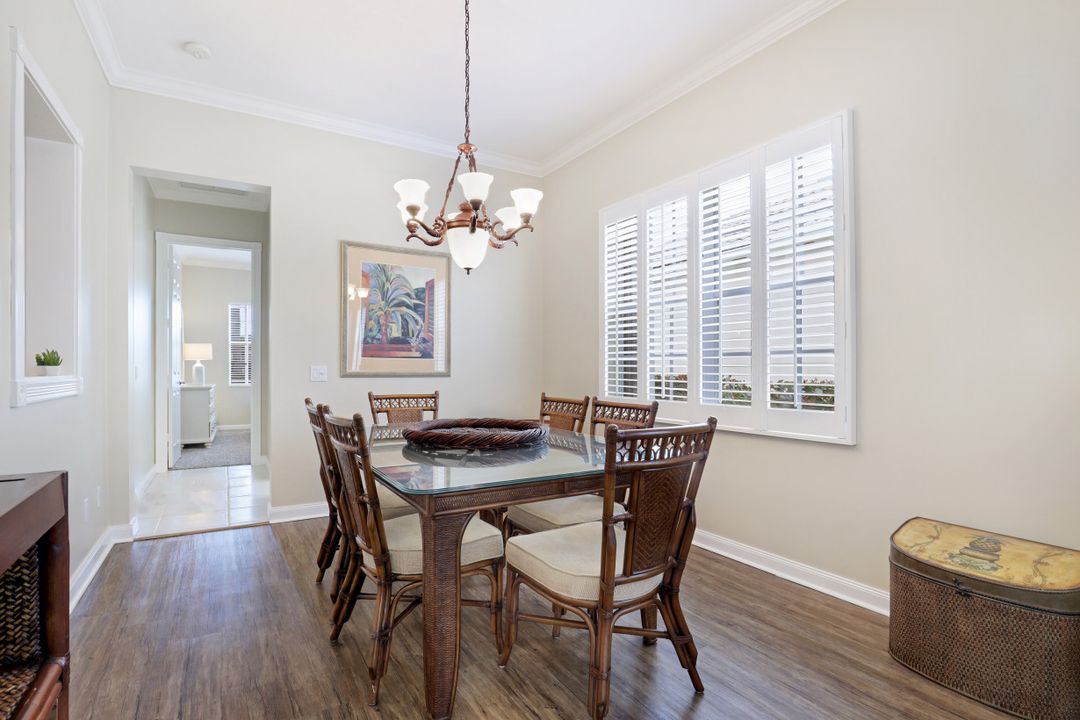 2888 Hatteras Way, Naples, FL 34119