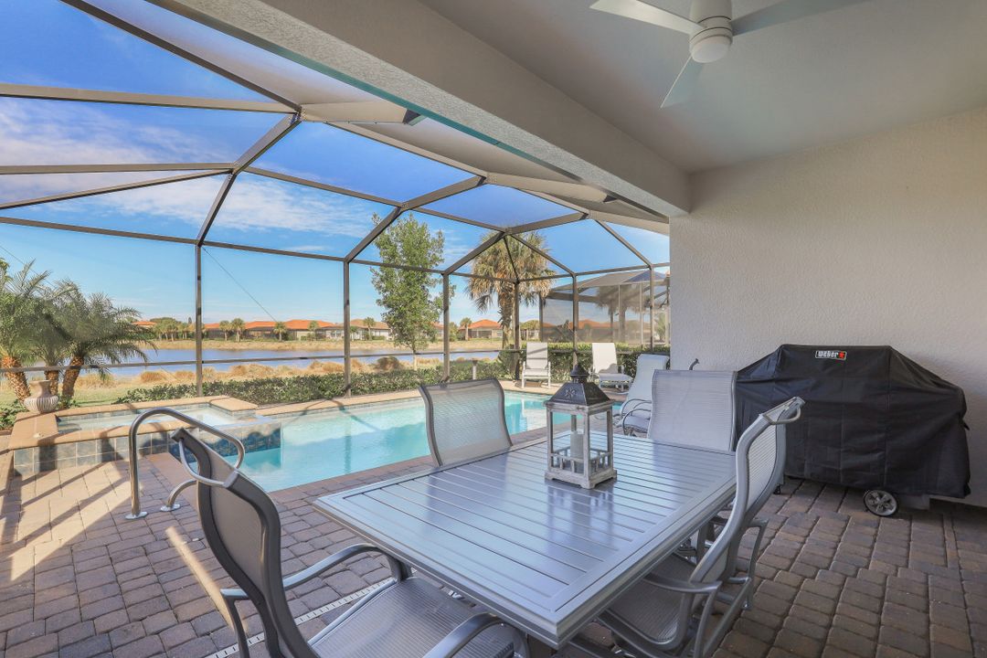 1493 Artesia Dr W, Naples, FL 34113