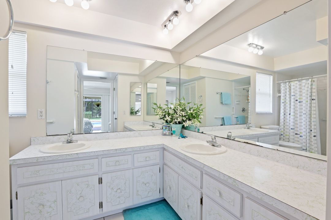 206 SE 45th St, Cape Coral, FL 33904