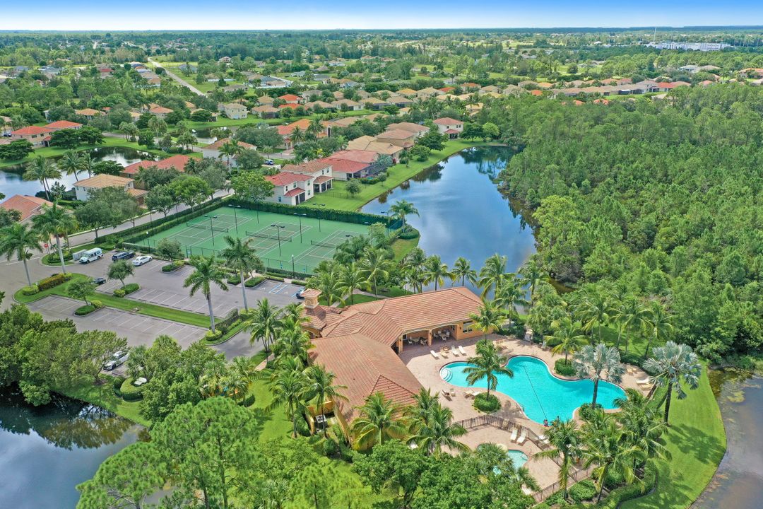 2517 Caslotti Way, Cape Coral, FL 33909