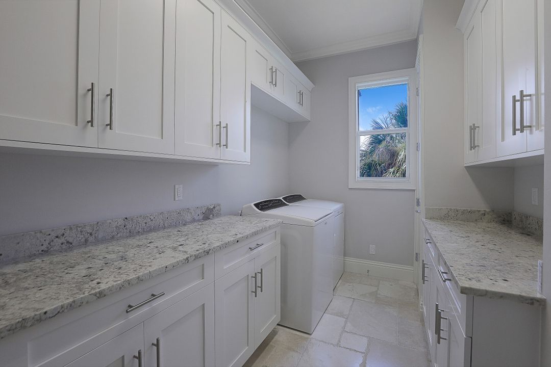 671 S Barfield Dr, Marco Island, FL 34145