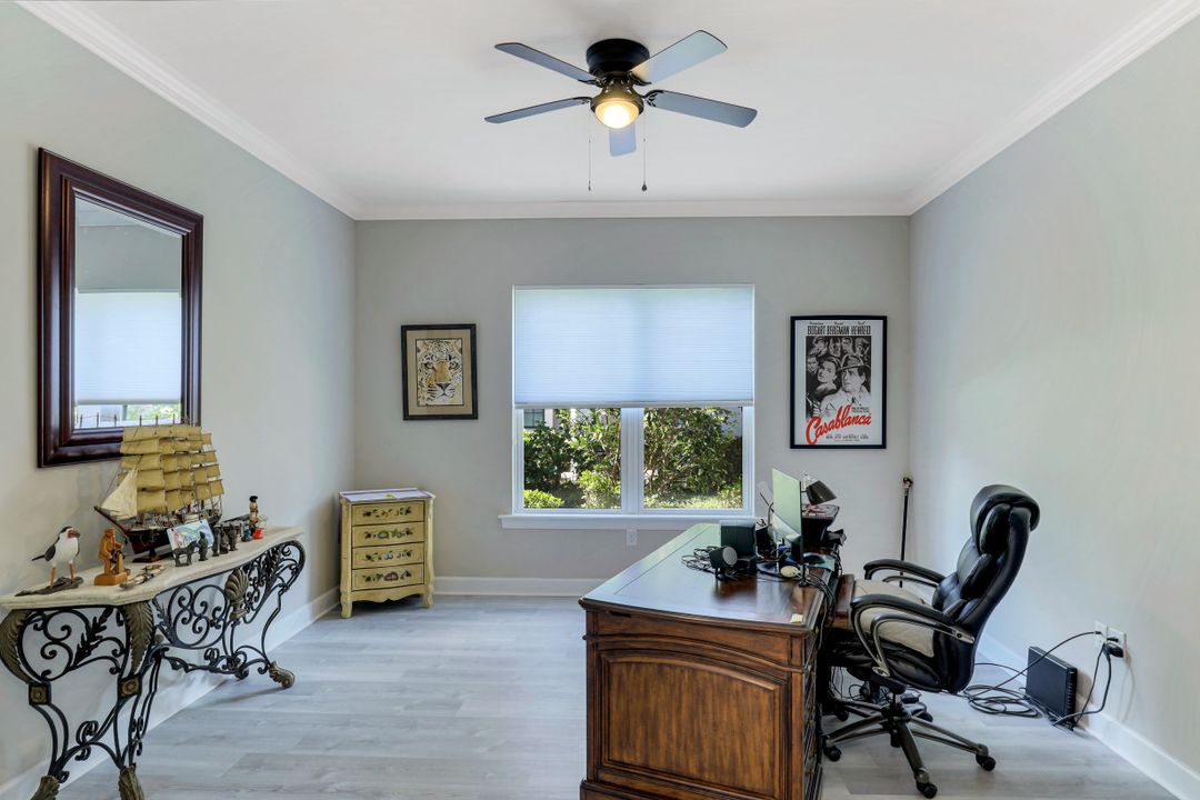 3227 Quilcene Ln, Naples, FL 34114