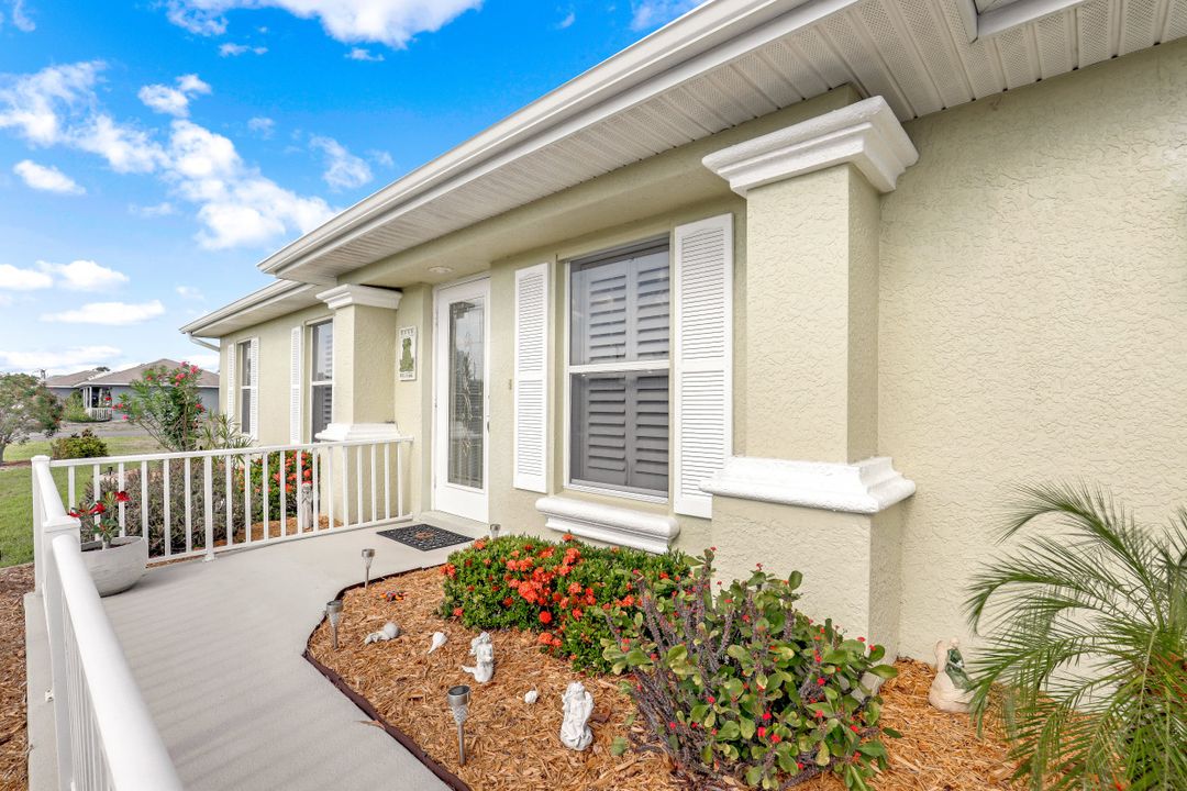 11588 Forest Mere Dr, Bonita Springs, FL 34135