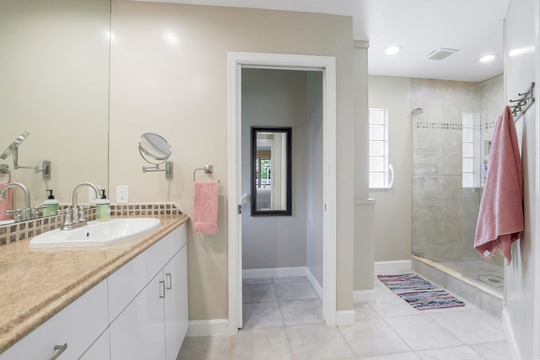 27150 Richview Ct, Bonita Springs, FL 34135