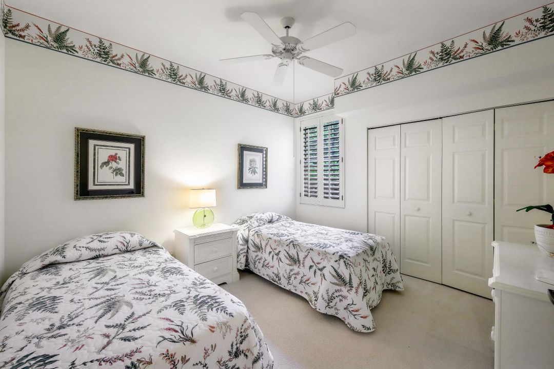 700 Lambiance Cir Apt 101, Naples, FL 34108