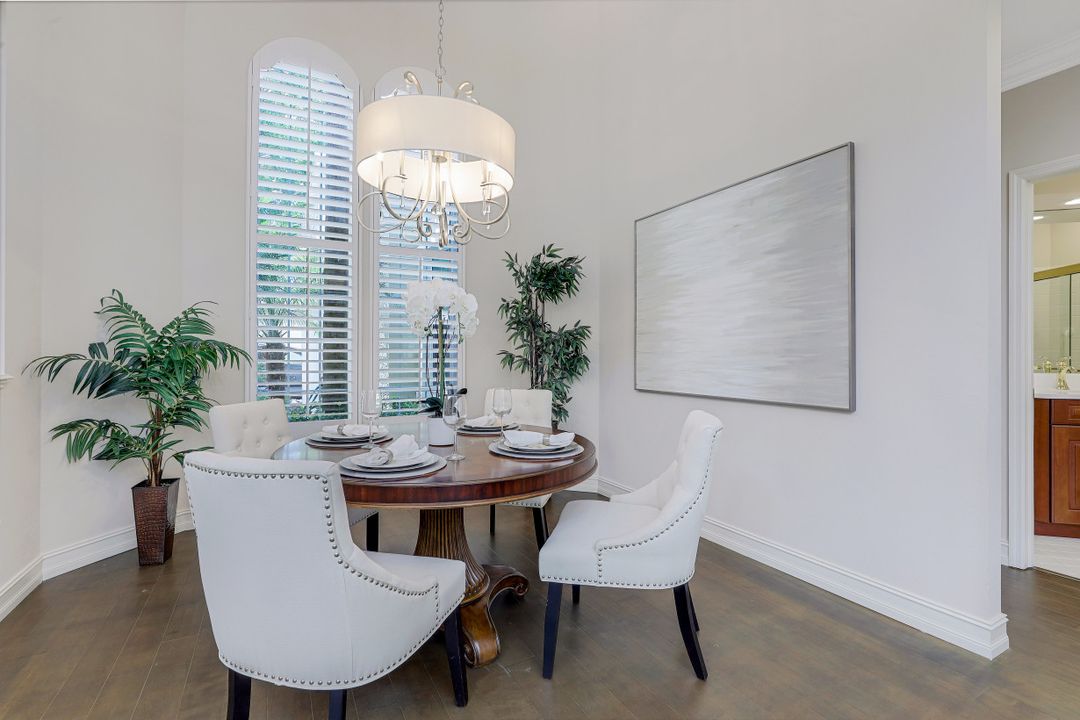 3726 Rachel Ln, Naples, FL 34103