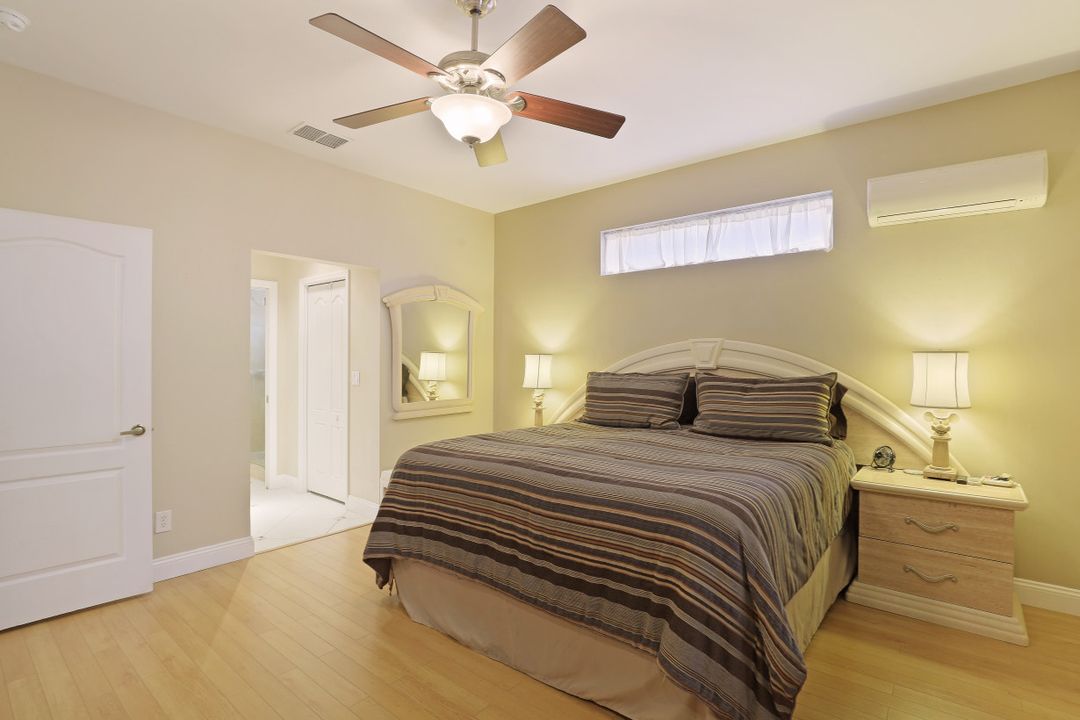 8831 Springwood Ct, Bonita Springs, FL 34135