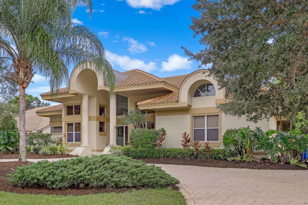 25060 Pennyroyal Dr, Bonita Springs, FL 34134