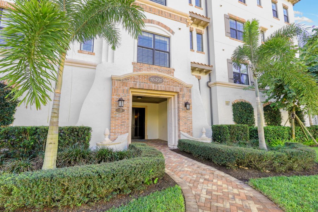 16426 Carrara Way #3-101, Naples, FL 34110