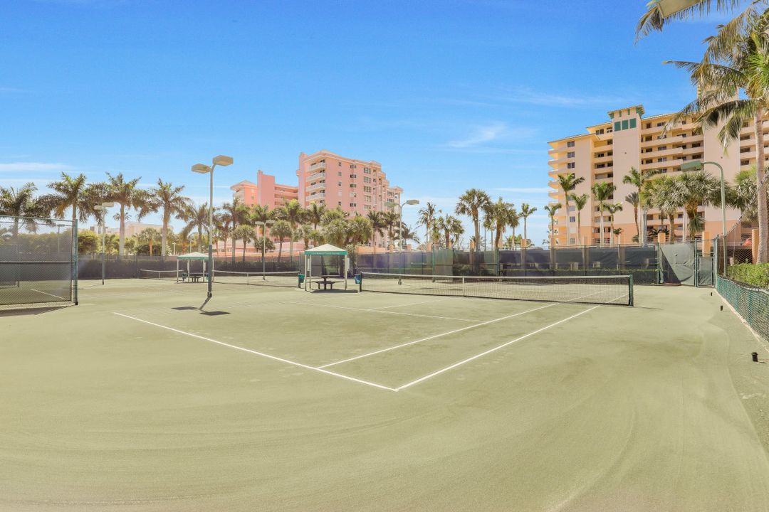 990 Cape Marco Dr #304, Marco Island, FL 34145