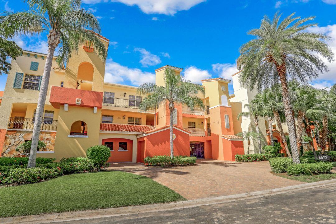 8573 Via Garibaldi Cir #203, Estero, FL 33928