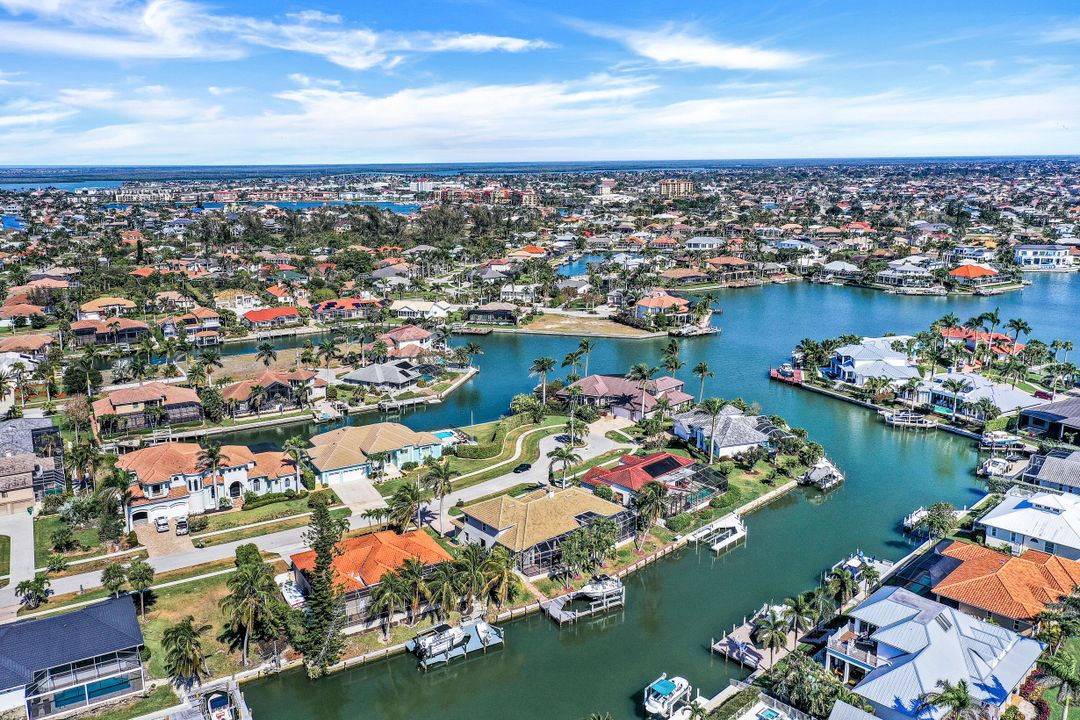 530 Taylor Ct, Marco Island, FL 34145