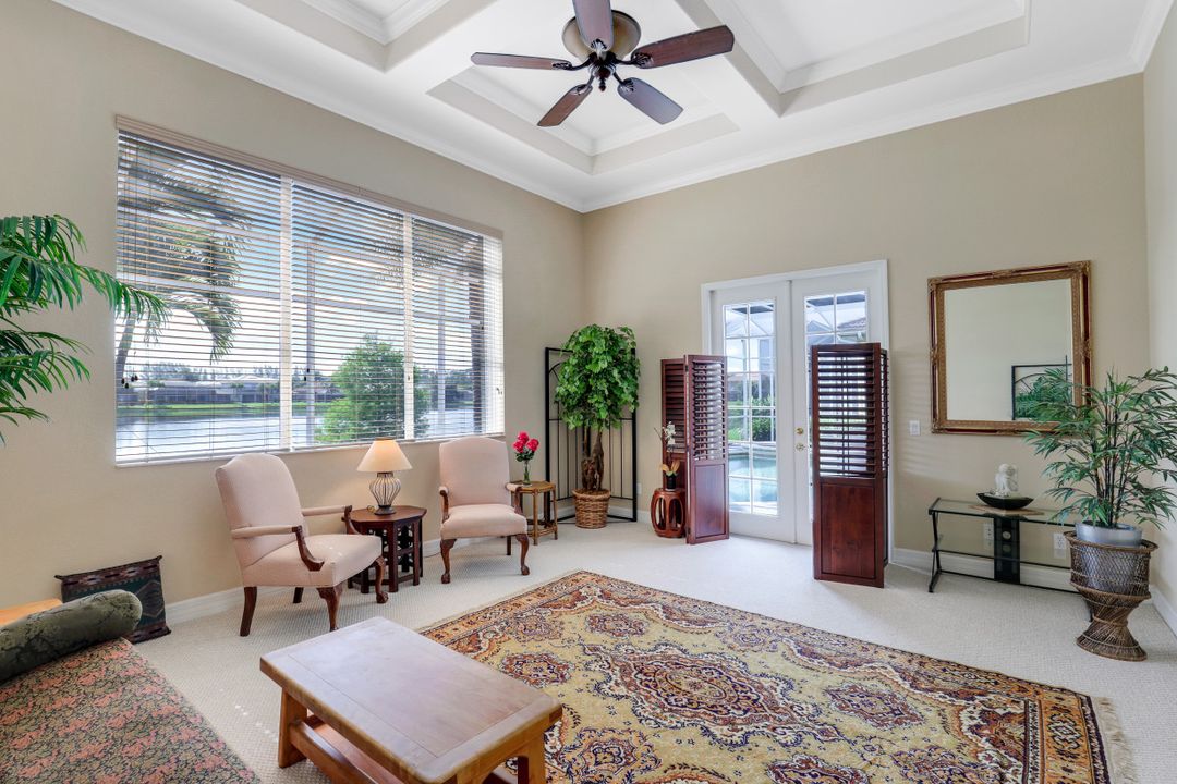 8709 Paseo De Valencia St, Fort Myers, FL 33908