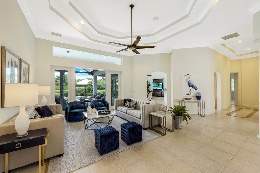 1484 Gormican Ln, Naples, FL 34110