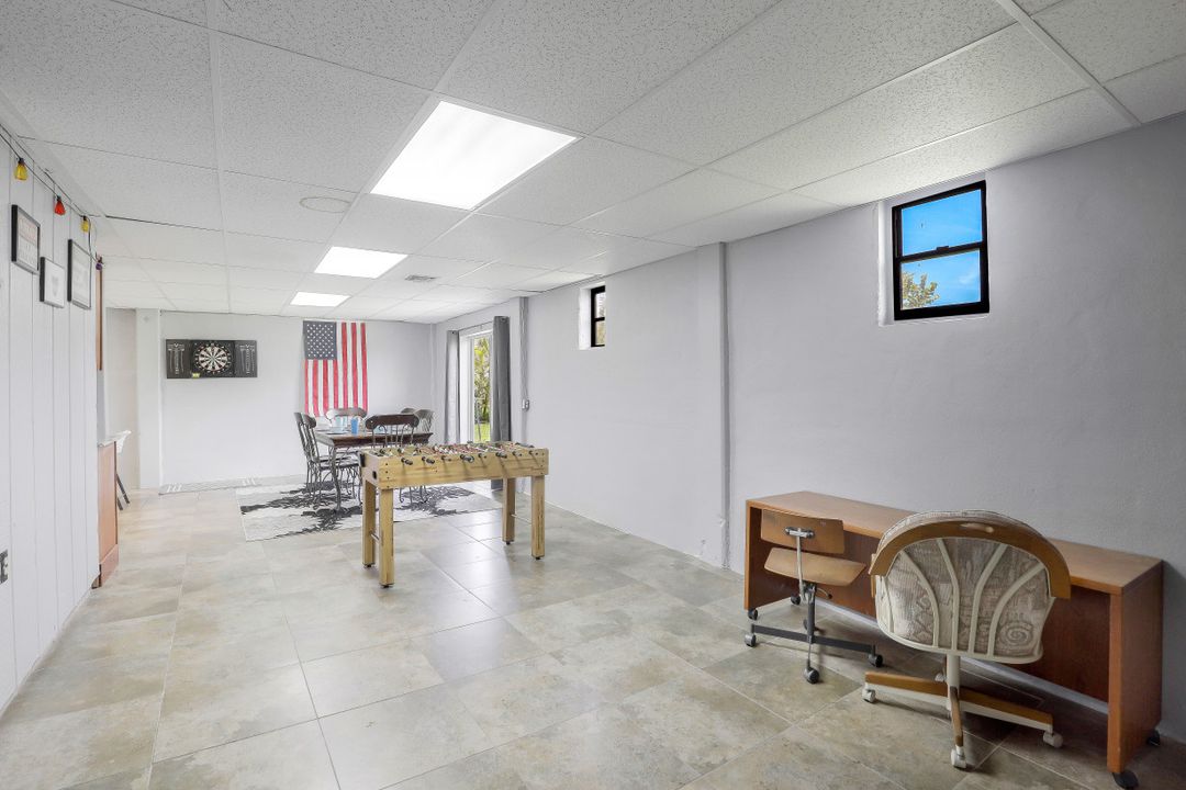 670 Palm Ave, Marco Island, FL 34145