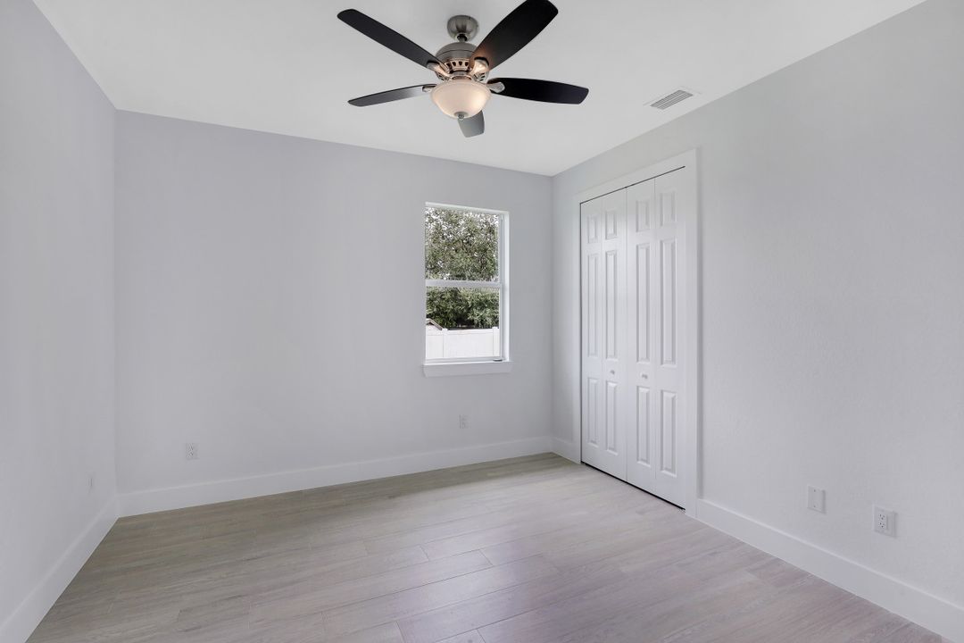 1340 S Gator Cir, Cape Coral, FL 33909