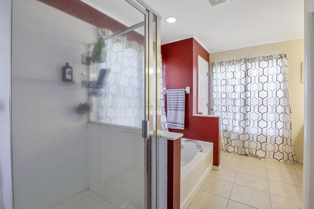 8752 Fawn Ridge Dr, Fort Myers, FL 33912