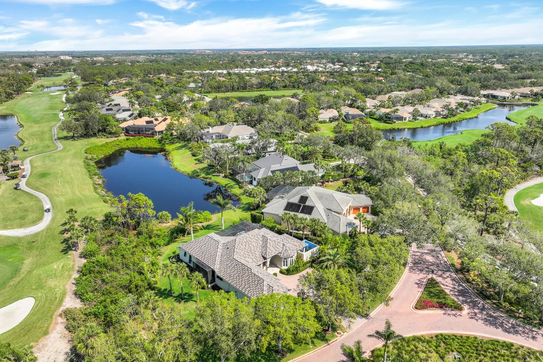 3770 Pelicans Nest Dr, Bonita Springs, FL 34134