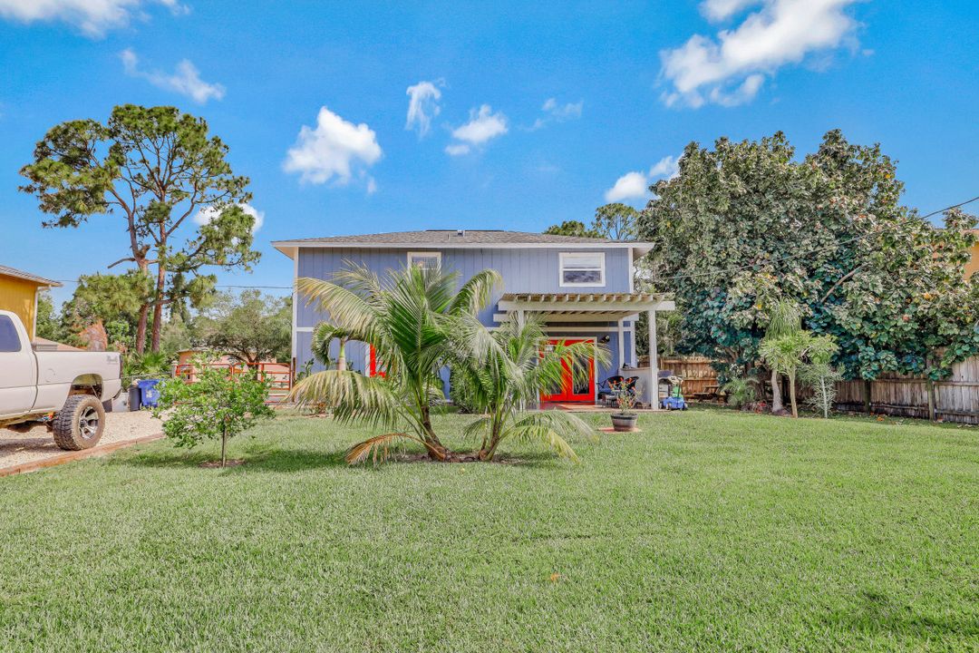 8066 Matanzas Rd, Fort Myers, FL 33967