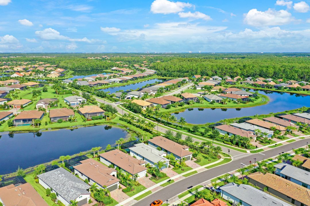 12010 Westmoreland Way, Fort Myers, FL 33913