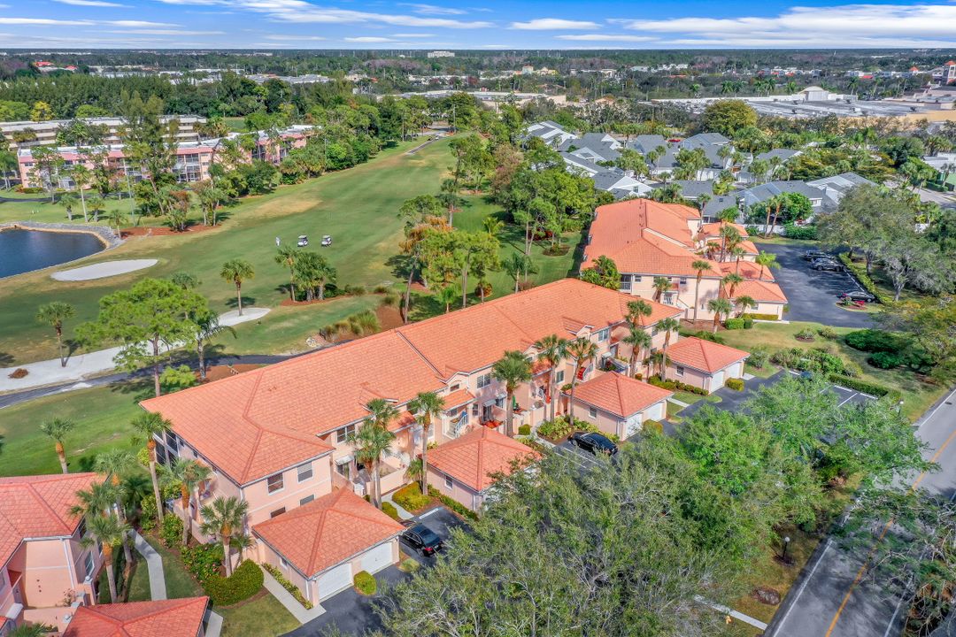 368 Woodshire Ln #B10, Naples, FL 34105