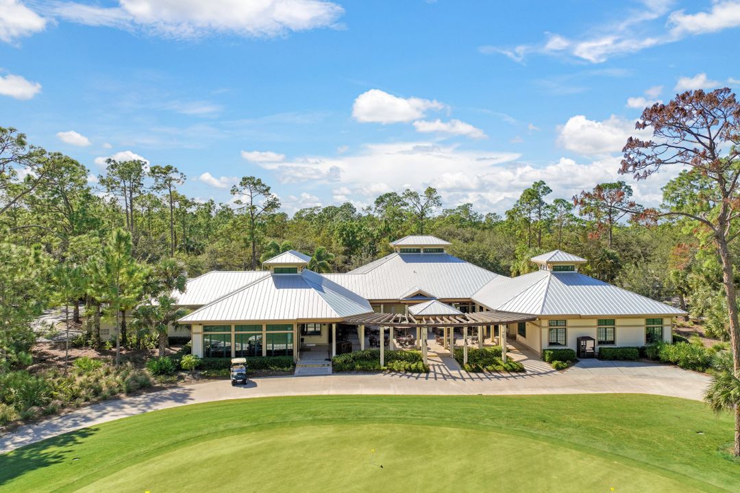 9547 Curlew Dr, Naples, FL 34120