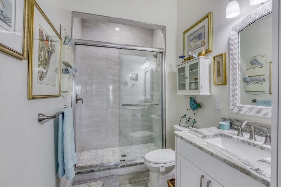 147 San Salvador St, Naples, FL 34113