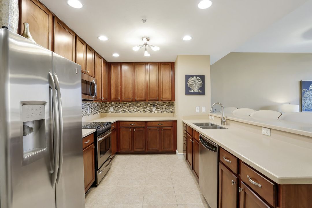 5793 Cape Harbour Dr, Cape Coral, FL 33914