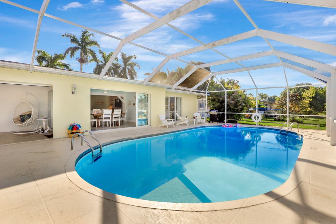 5310 Bayshore Ave, Cape Coral, FL 33904