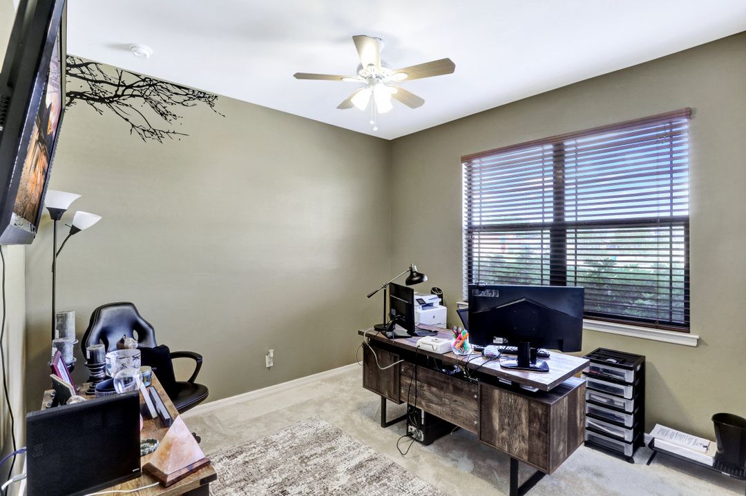 3216 SW 11th Ave, Cape Coral, FL 33914