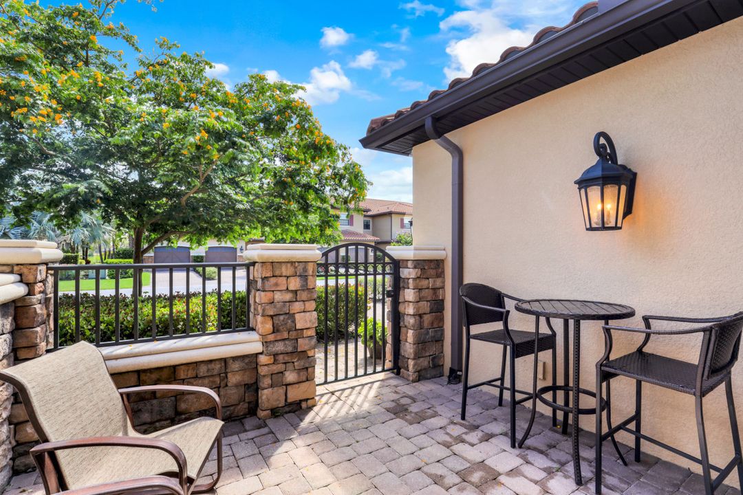 8768 Bellano Ct #101, Naples, FL 34119