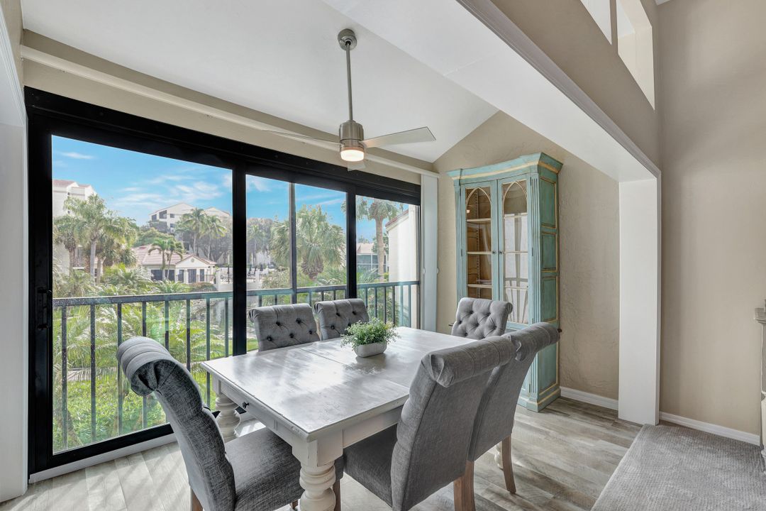 6535 Valen Way #E-203, Naples, FL 34108