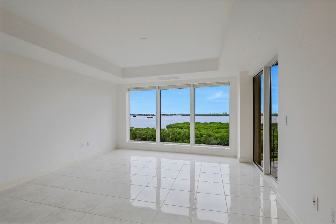 4801 Bonita Bay Blvd #804, Bonita Springs, FL 34134