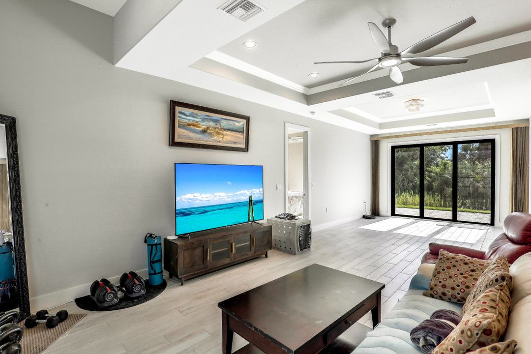 6137 Hutton Ct, Fort Myers, FL 33905