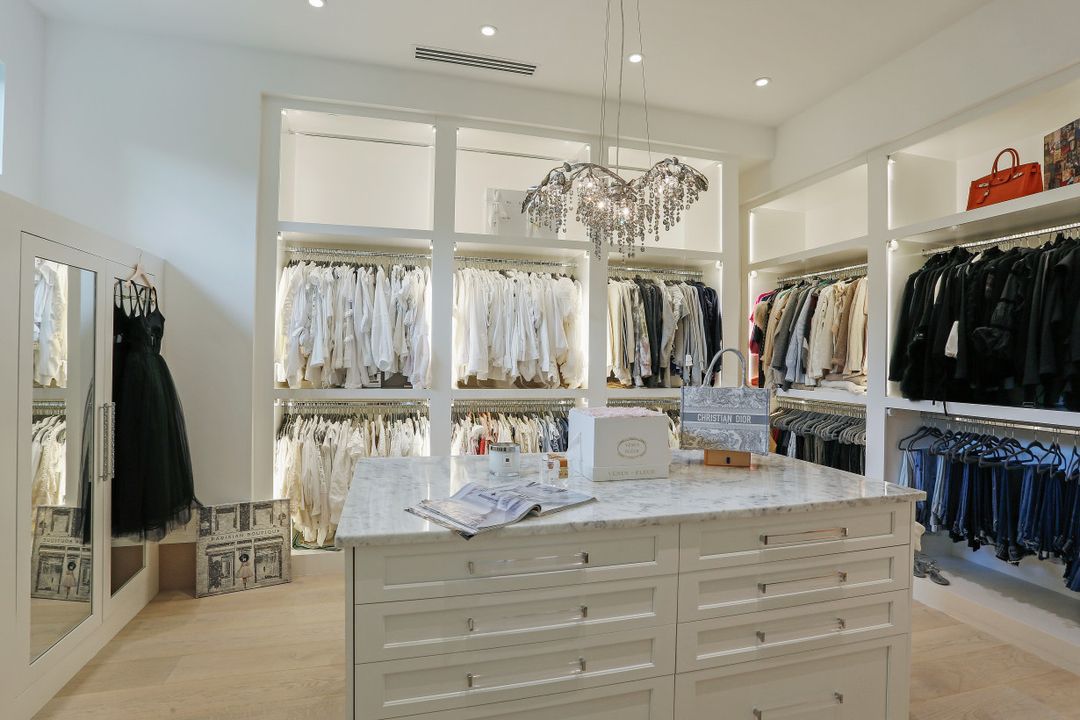 705 Myrtle Rd, Naples, FL 34108