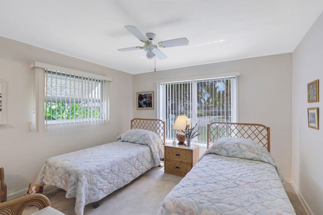 1923 SE 45th St, Cape Coral, FL 33904