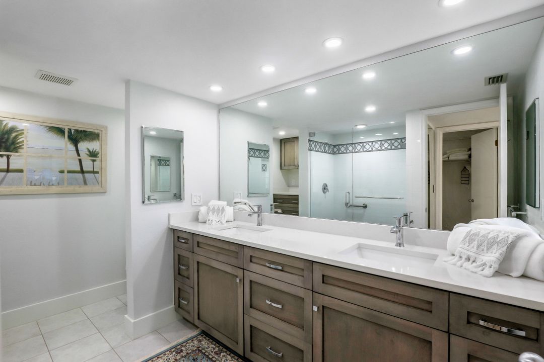 16957 Villas Square, Fort Myers, FL 33908