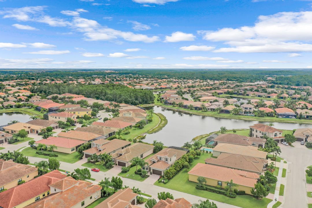 11691 Stonecreek Cir, Fort Myers, FL 33913