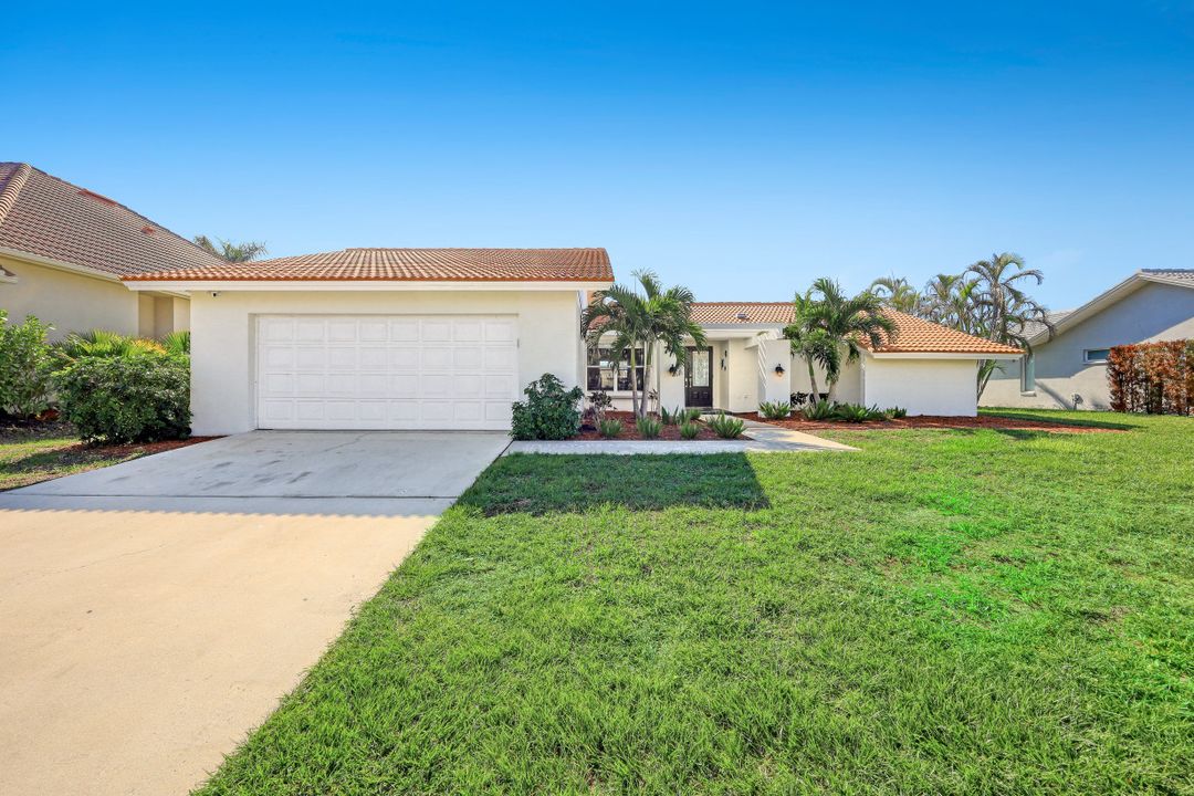 799 Caribbean Ct, Marco Island, FL 34145