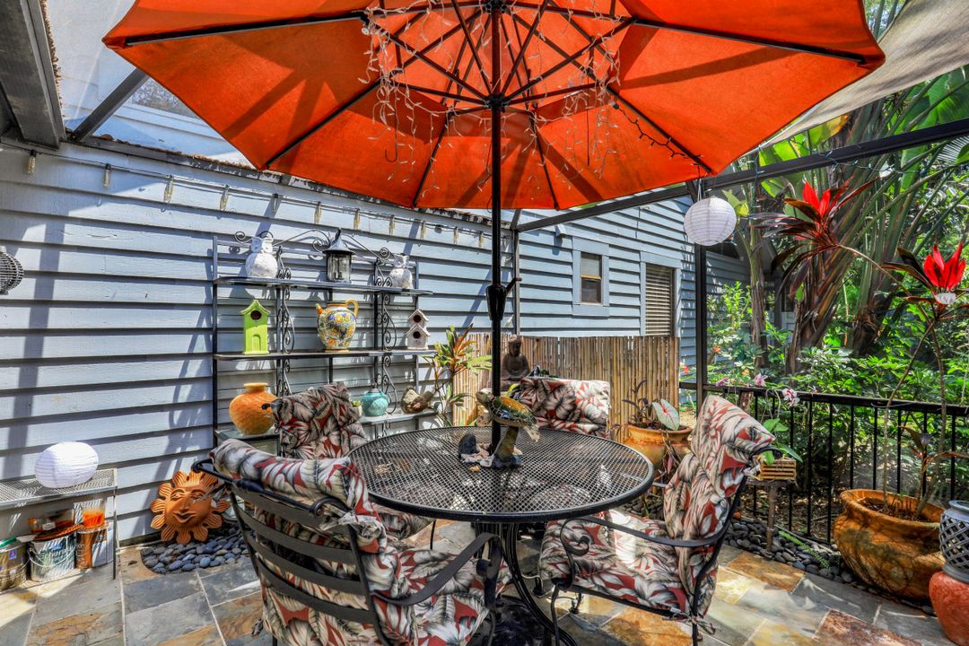 1269 Solana Rd #E-3, Naples, FL 34103