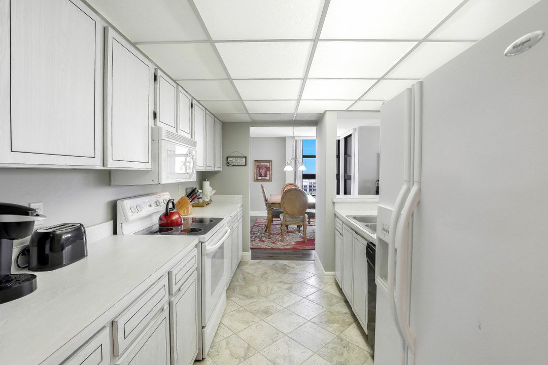 300 S Collier Blvd #802, Marco Island, FL 34145