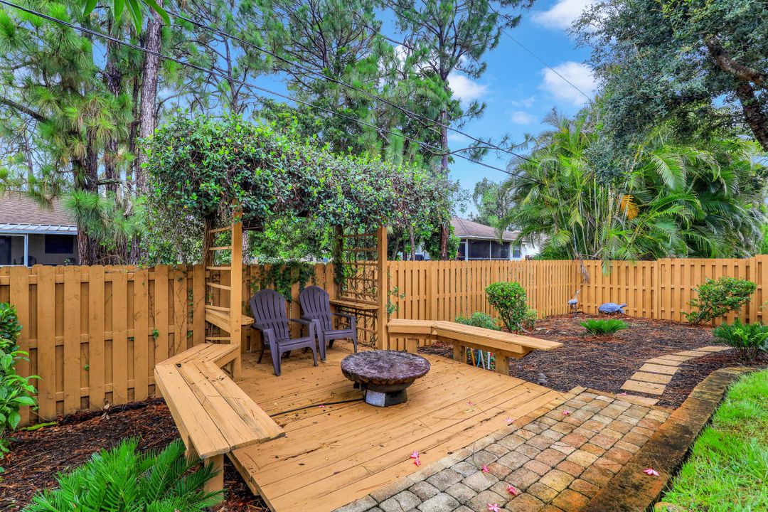 9148 Irving Rd, Fort Myers, FL 33967