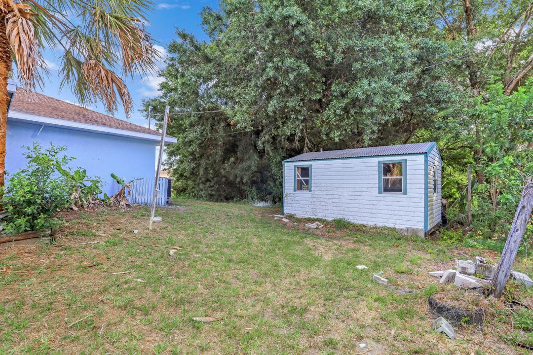 9404 Brewton Ave, Englewood, FL 34224