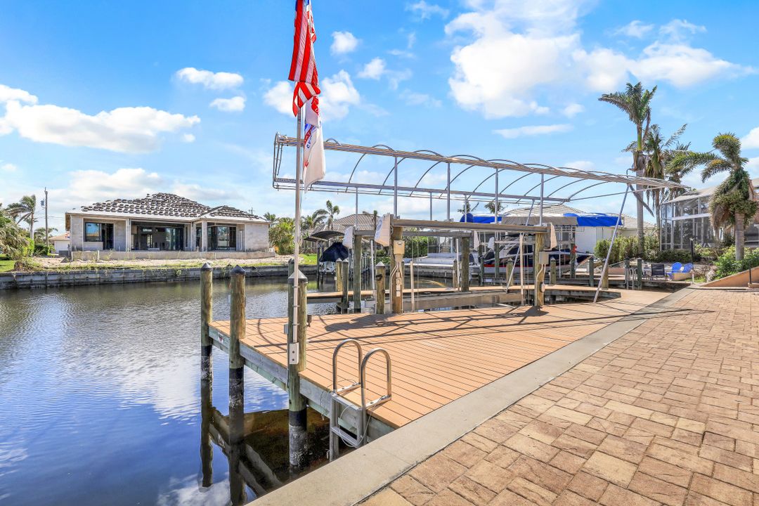 4129 SW 27th Ave, Cape Coral, FL 33914