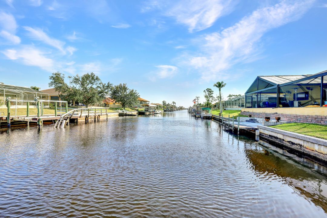4109 SW 5th Pl, Cape Coral, FL 33914