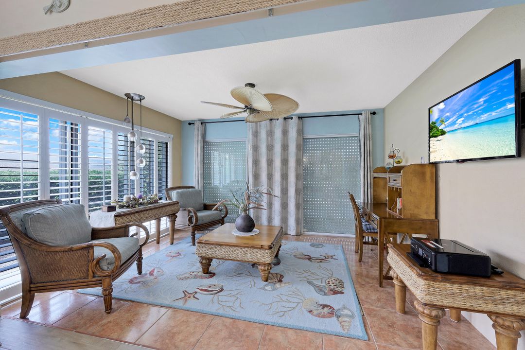 3551 El Verdado Ct, Naples, FL 34109