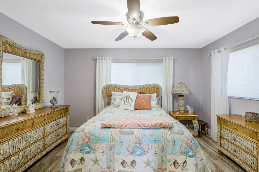 2811 SE 19th Pl, Cape Coral, FL 33904