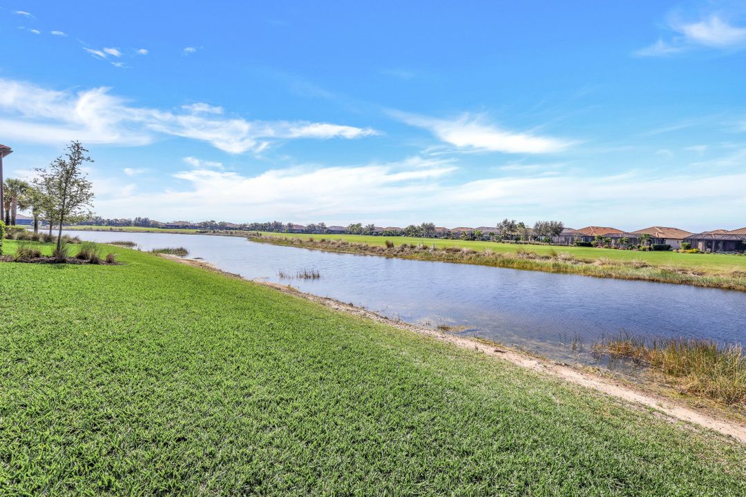 9393 Pocida Ct #102, Naples, FL 34119