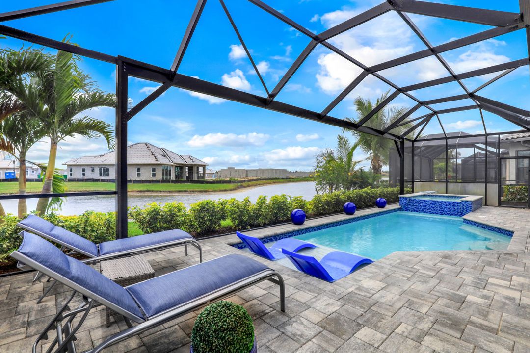 3254 Belon Ln, Naples, FL 34114